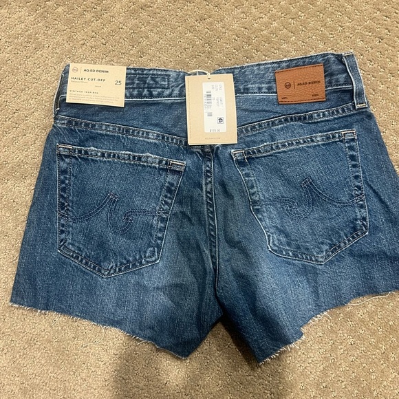 AG Adriano Goldschmied Hailey Cut-Off Denim Shorts NWT Size 25 – Vintage Wash - Picture 6 of 8